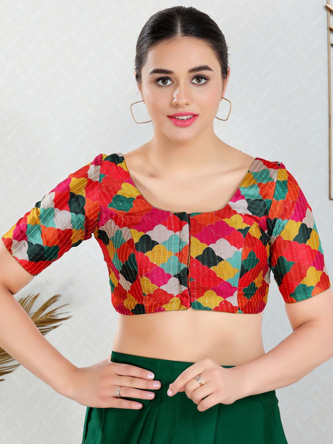 

VAMAS - THE DESIGNER BLOUSES Women Round Neck Padded Saree Blouse, Red