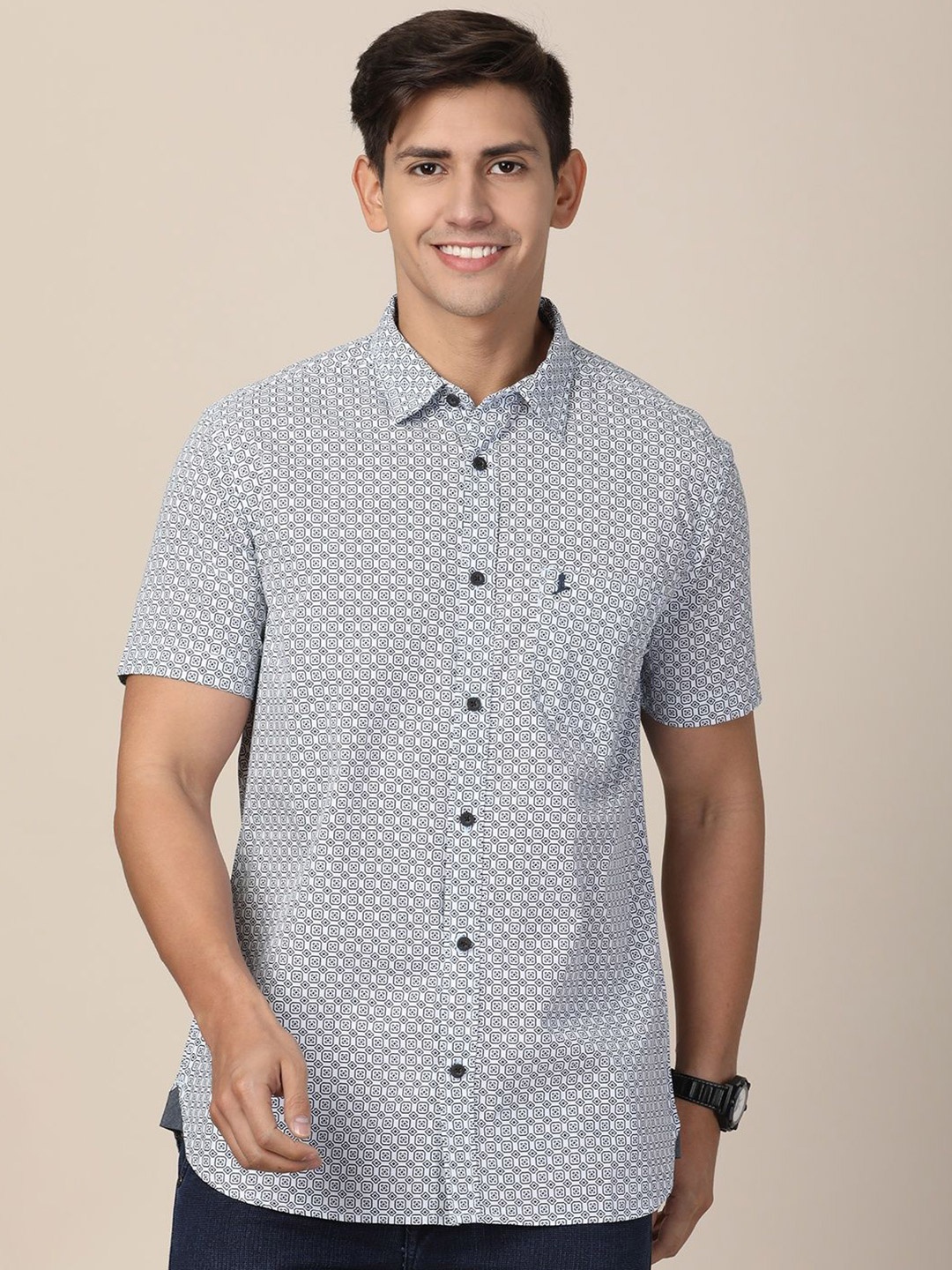

MERCHANT MARINE Men Standard Slim Fit Sheer Printed Casual Shirt, White