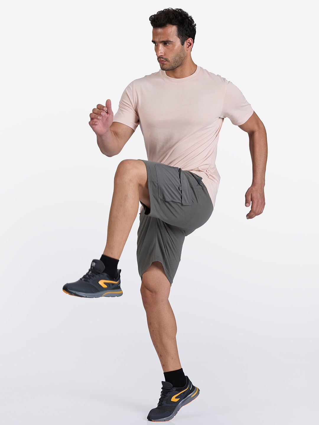 

Domyos By DecathlonShort Sleeved Crew Neck Men's T-Shirt Essential 500 - Light Medium Pink