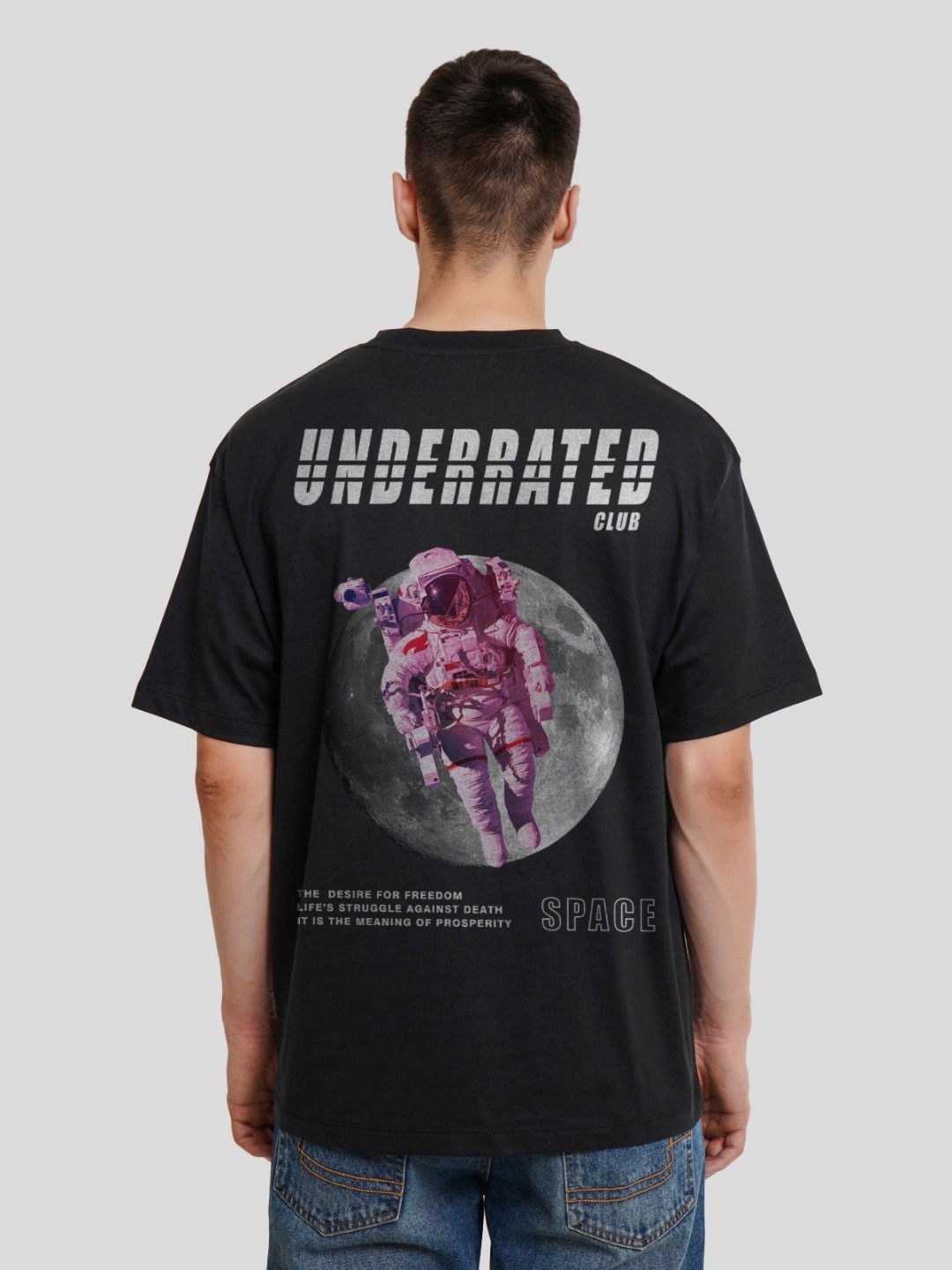 

Underrated Club Men Printed Bio Finish Applique T-shirt, Black
