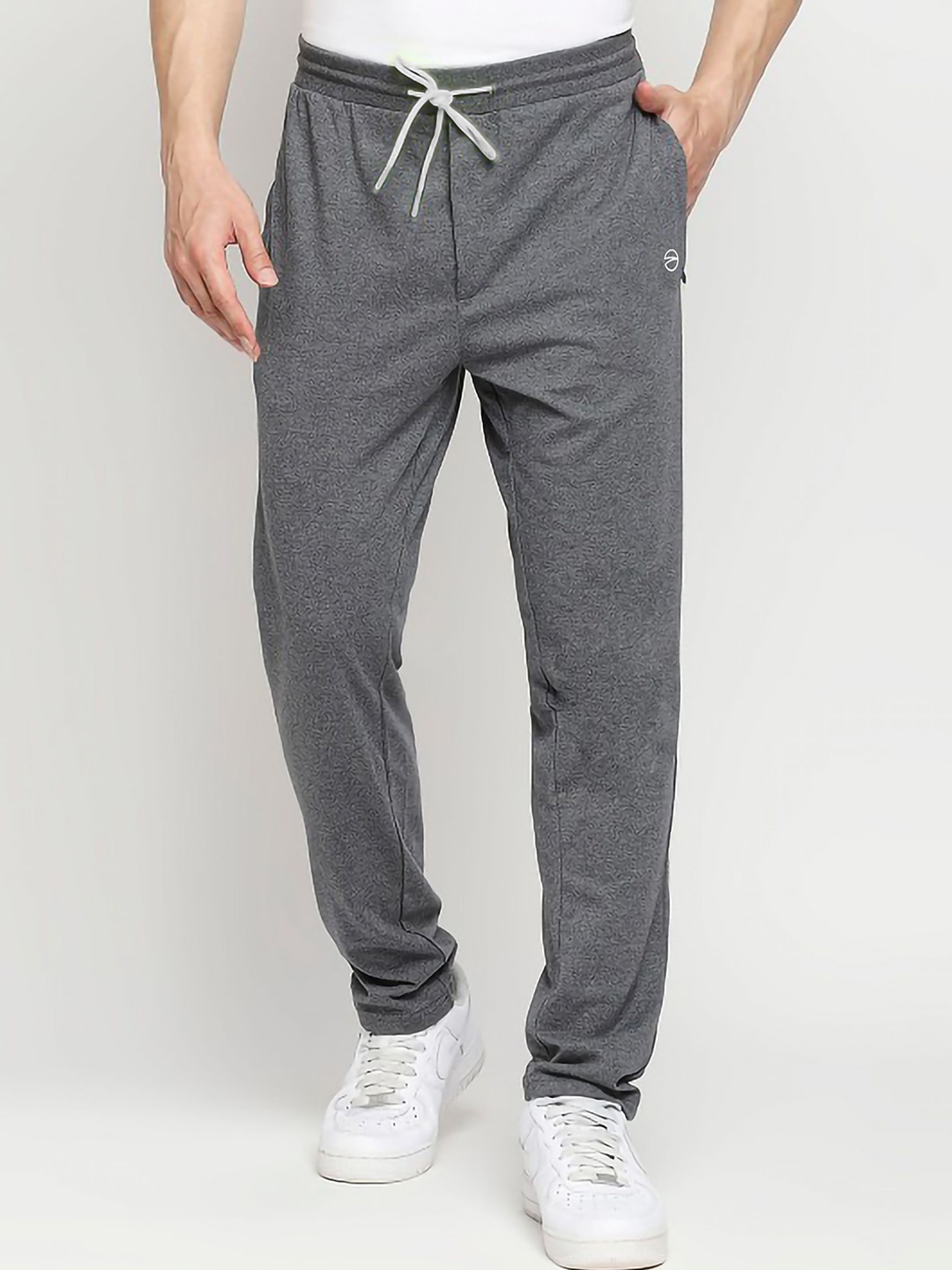 

MOUNTAIN COLOURS Men Printed Mid-Rise TrackPants, Grey