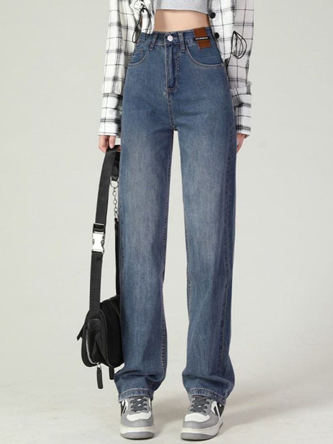 

StyleCast Women Straight Fit High-Rise Jeans, Blue