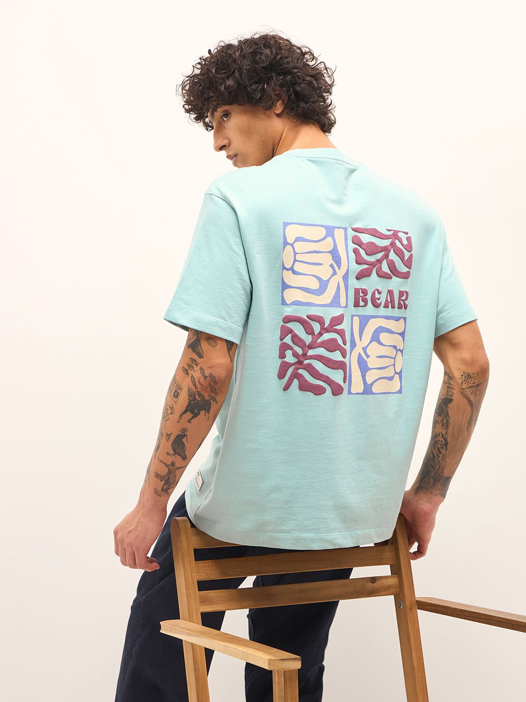 

THE BEAR HOUSE Men Printed Drop-Shoulder Sleeves T-shirt, Teal
