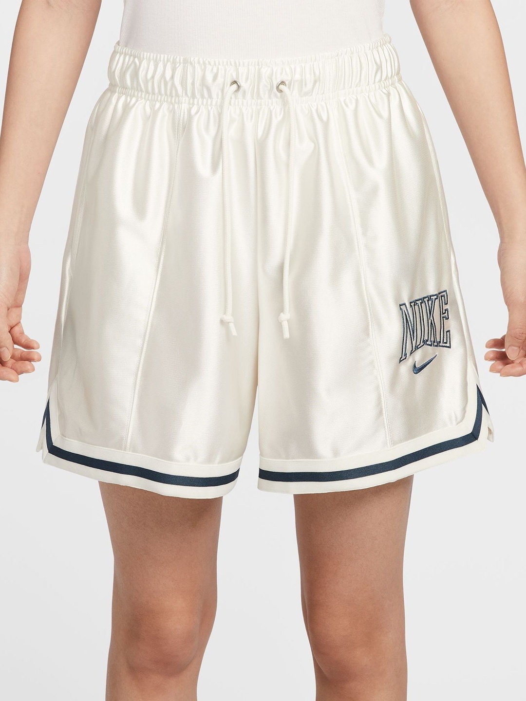 

Nike Sportswear Women's Loose Mid-Rise Graphic Shorts, White