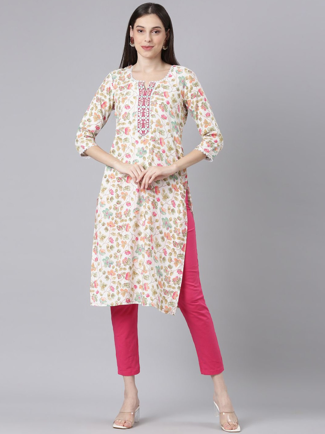 

Neerus Women Floral Printed Patchwork Kurta, Off white