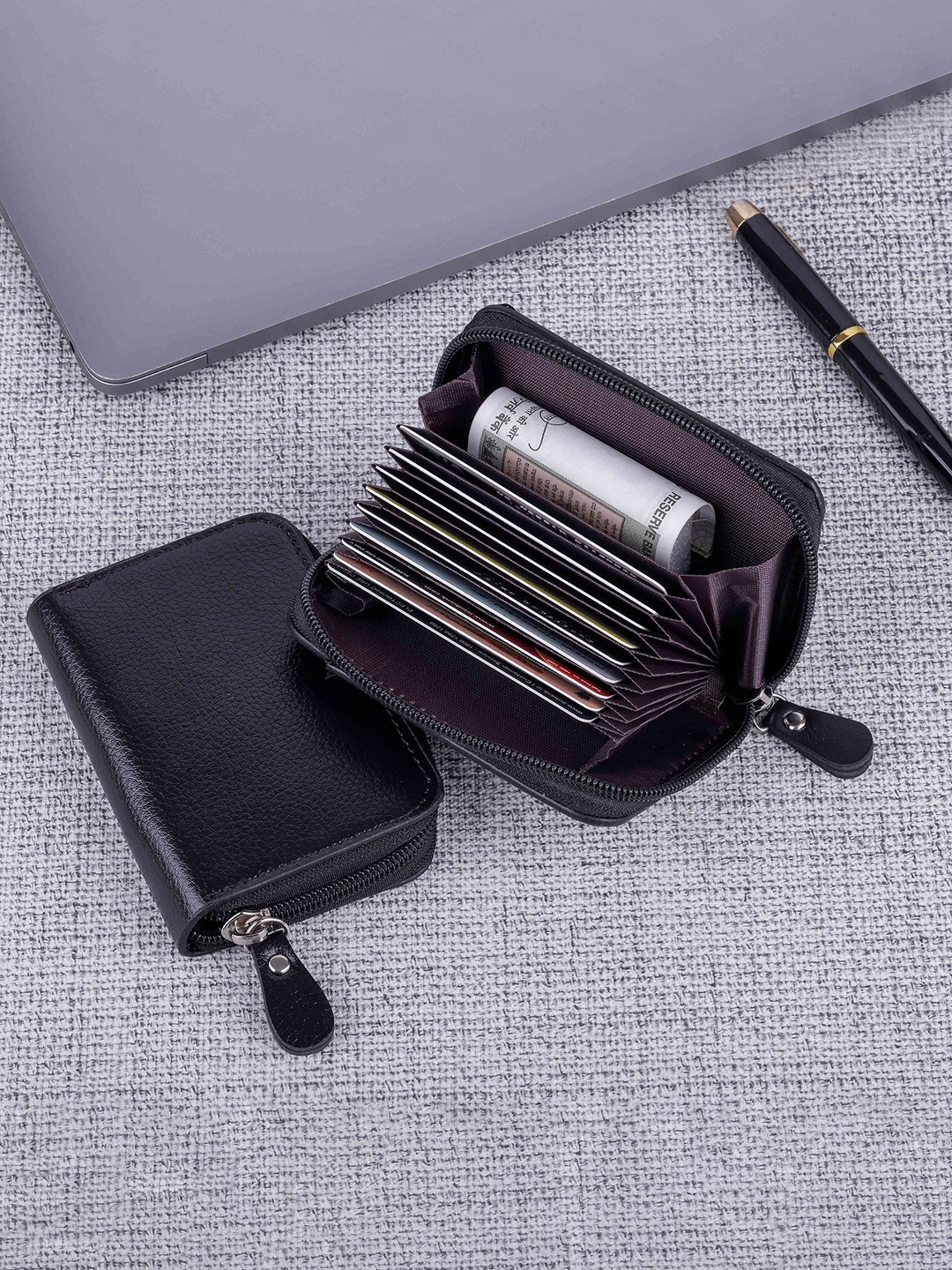 

WATCHSTAR Men Zip Detail Leather Card Holder, Black
