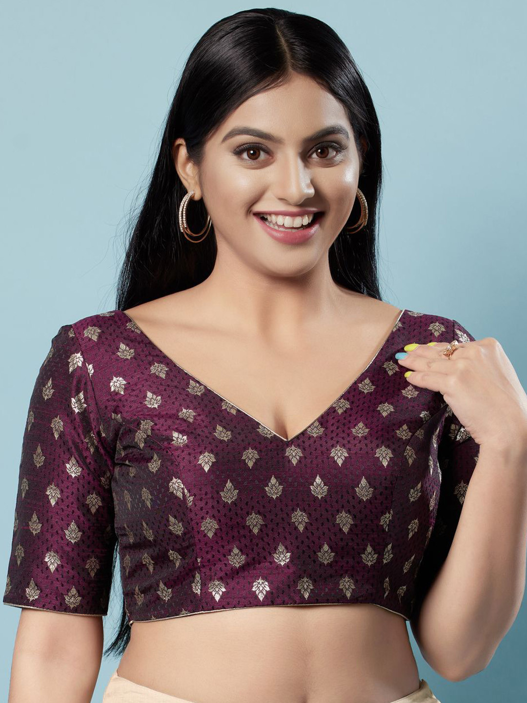 

VAMAS - THE DESIGNER BLOUSES Women V-Neck Padded Saree Blouse, Red
