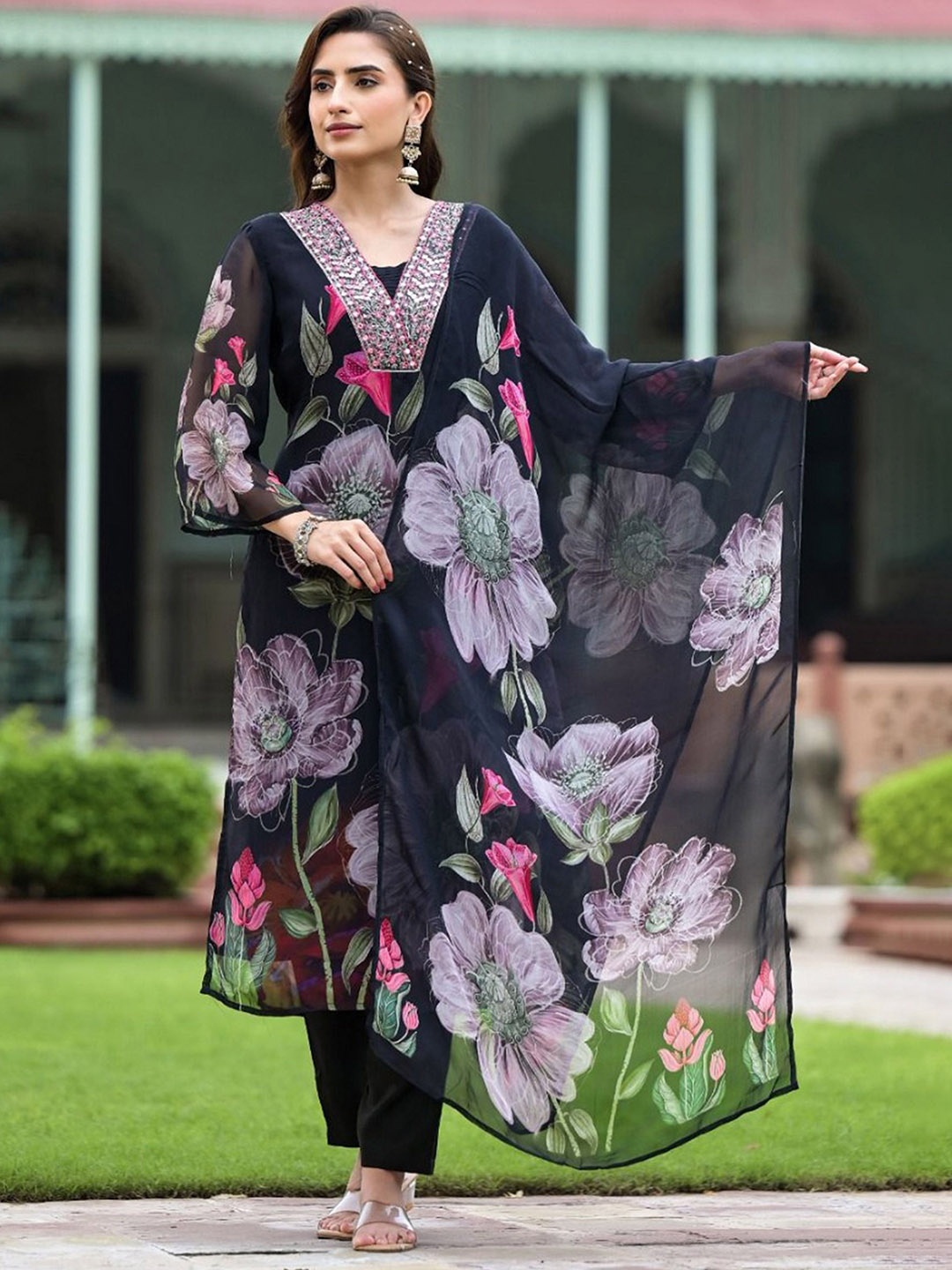 

Divyadham Textiles Women Floral Embroidered Regular Thread Work Top with Pyjamas & With Dupatta, Black