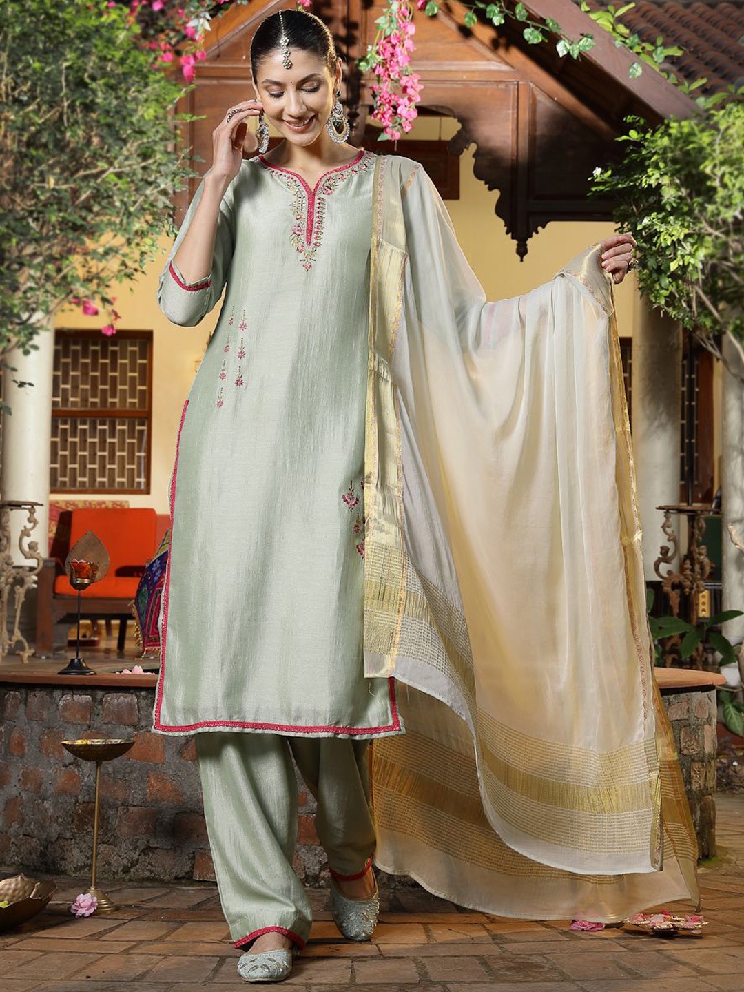 

Stylum Women Embroidered Regular Sequinned Kurta with Trousers & With Dupatta, Green