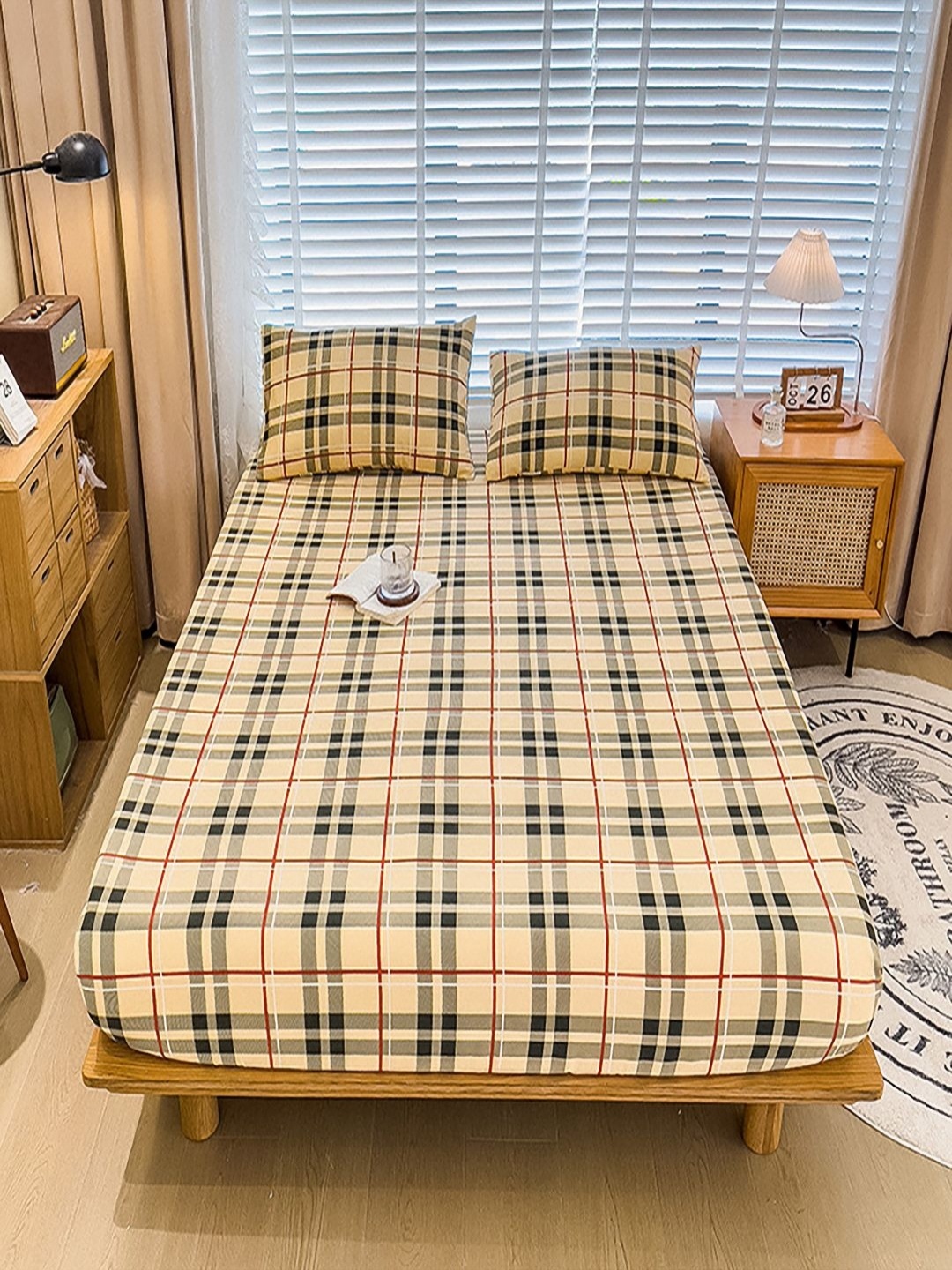 

JC HOME Beige & Green Geometric 220 TC King Bedsheet with 2 Pillow Covers