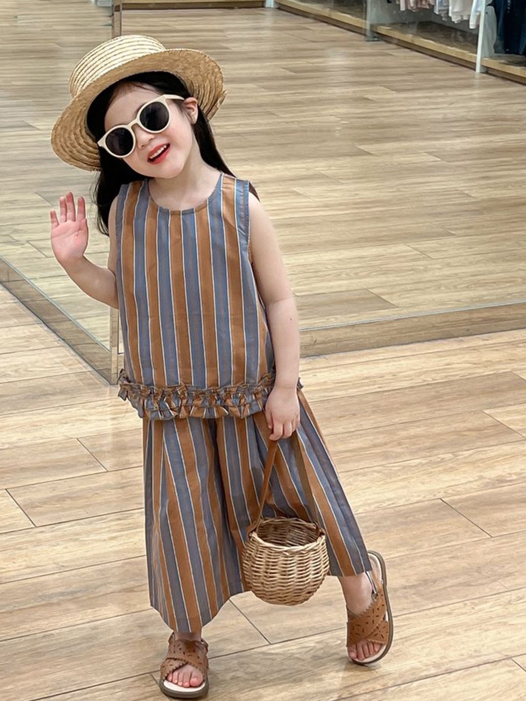 

LULU & SKY Girls Striped Top with Trousers, Brown