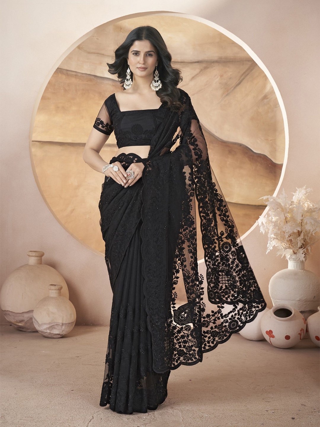 

LeeliPeeri Designer Floral Embroidered Net Saree, Black
