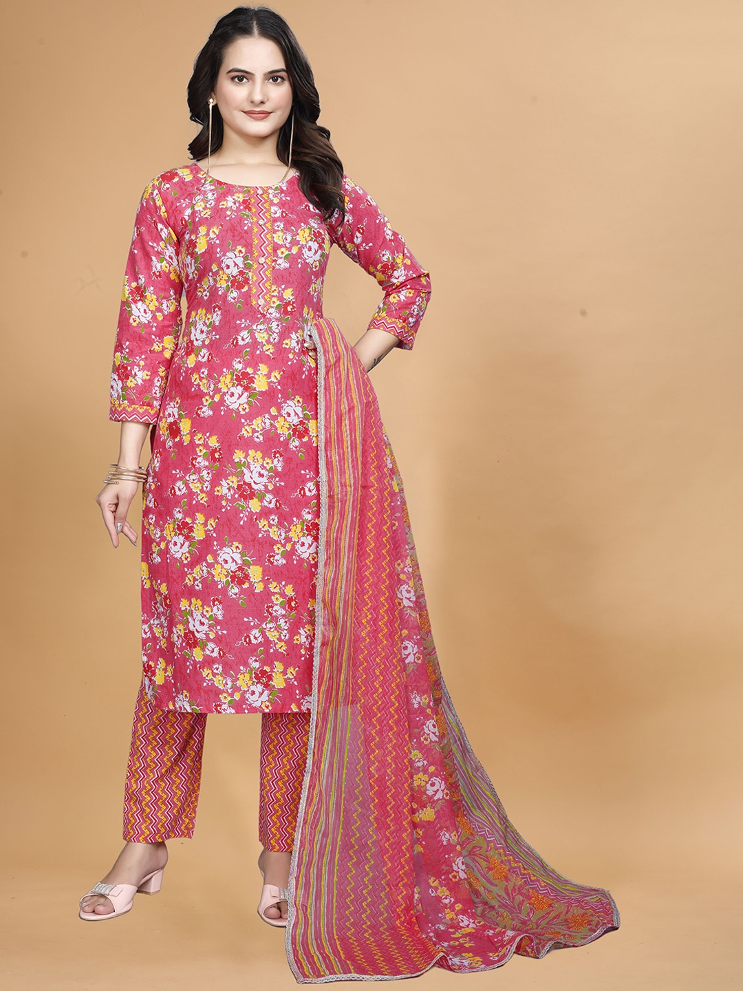 

SANJANA SILK Women Regular Pure Cotton Kurta with Trousers & With Dupatta, Pink