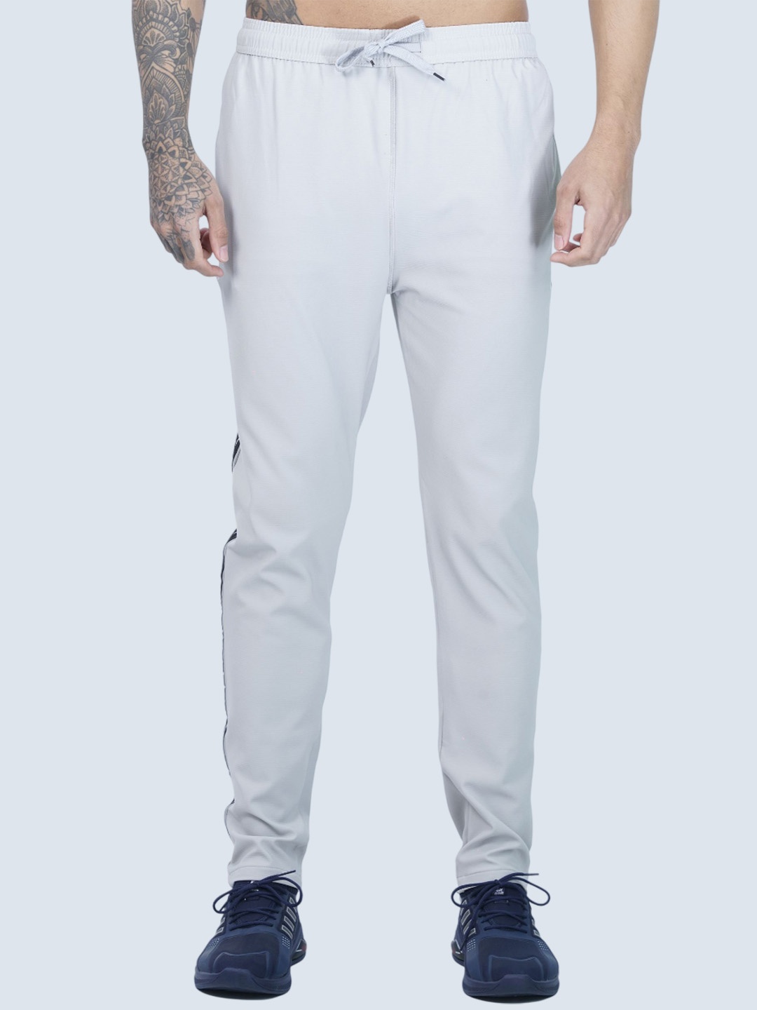 

GOTO Men Striped Mid-Rise TrackPants, Grey