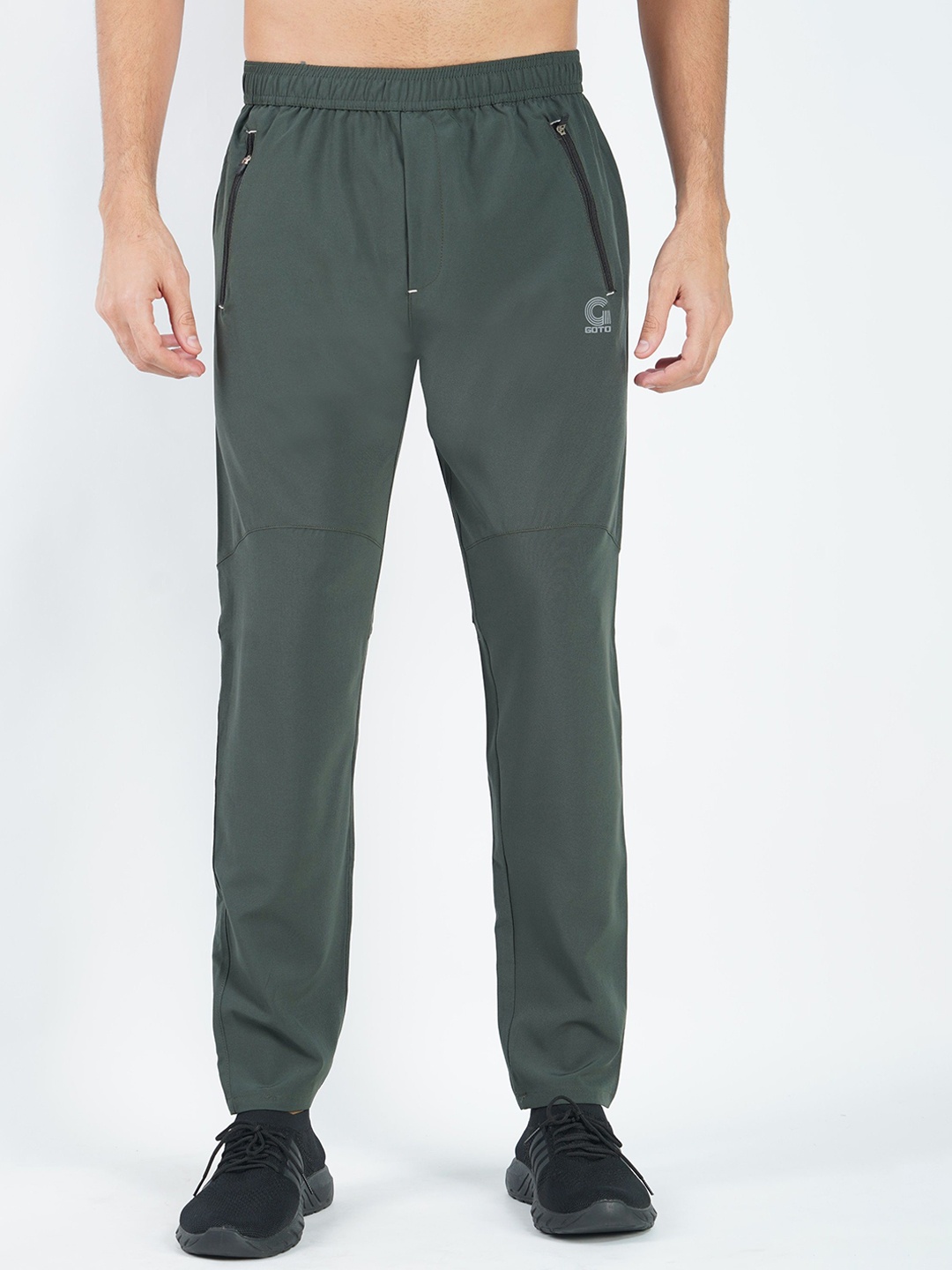 

GOTO Men Mid-Rise TrackPants, Green