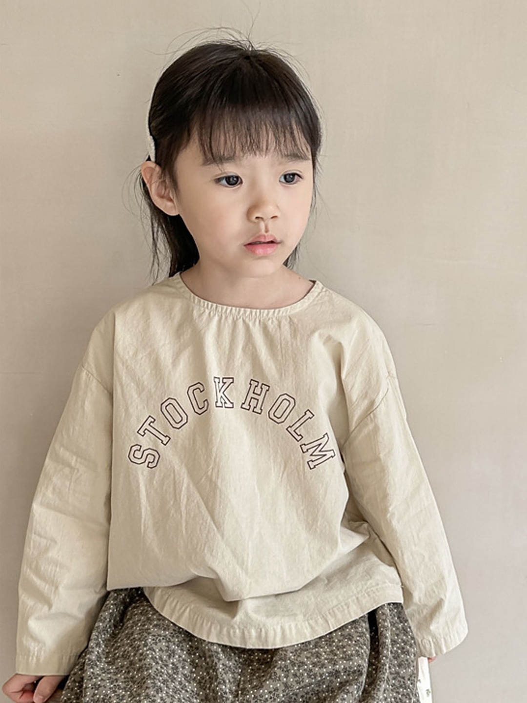 

LULU & SKY Girls Typography T-shirt, Khaki
