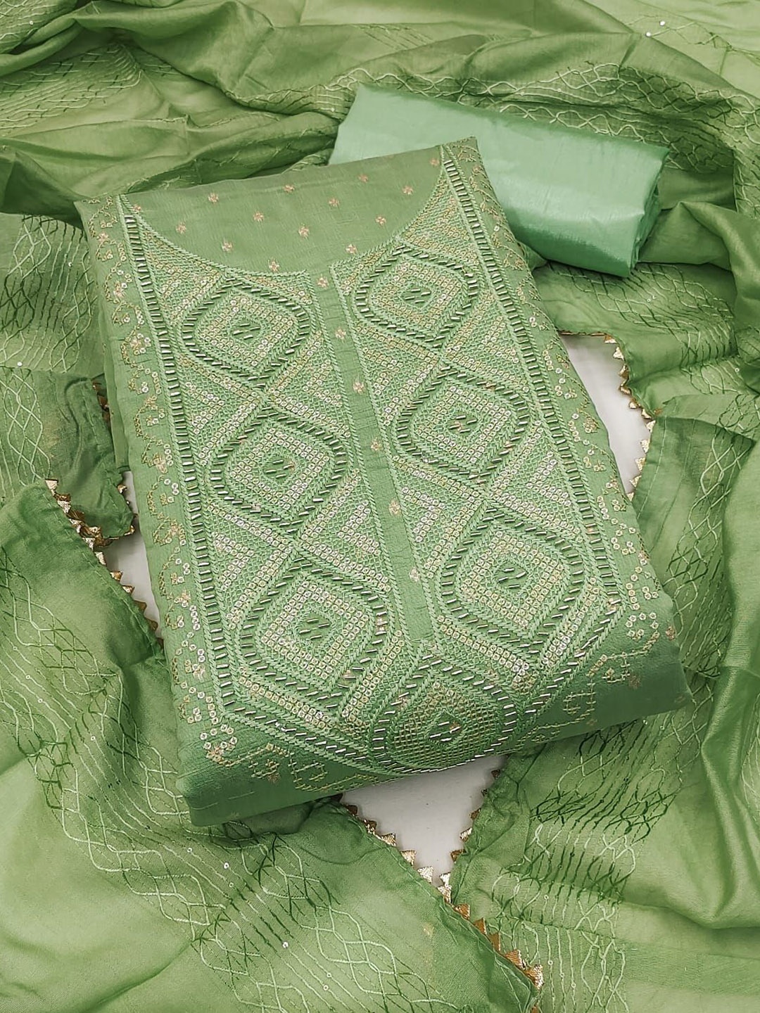 

BlissFlair Unstitched Dress Material, Green