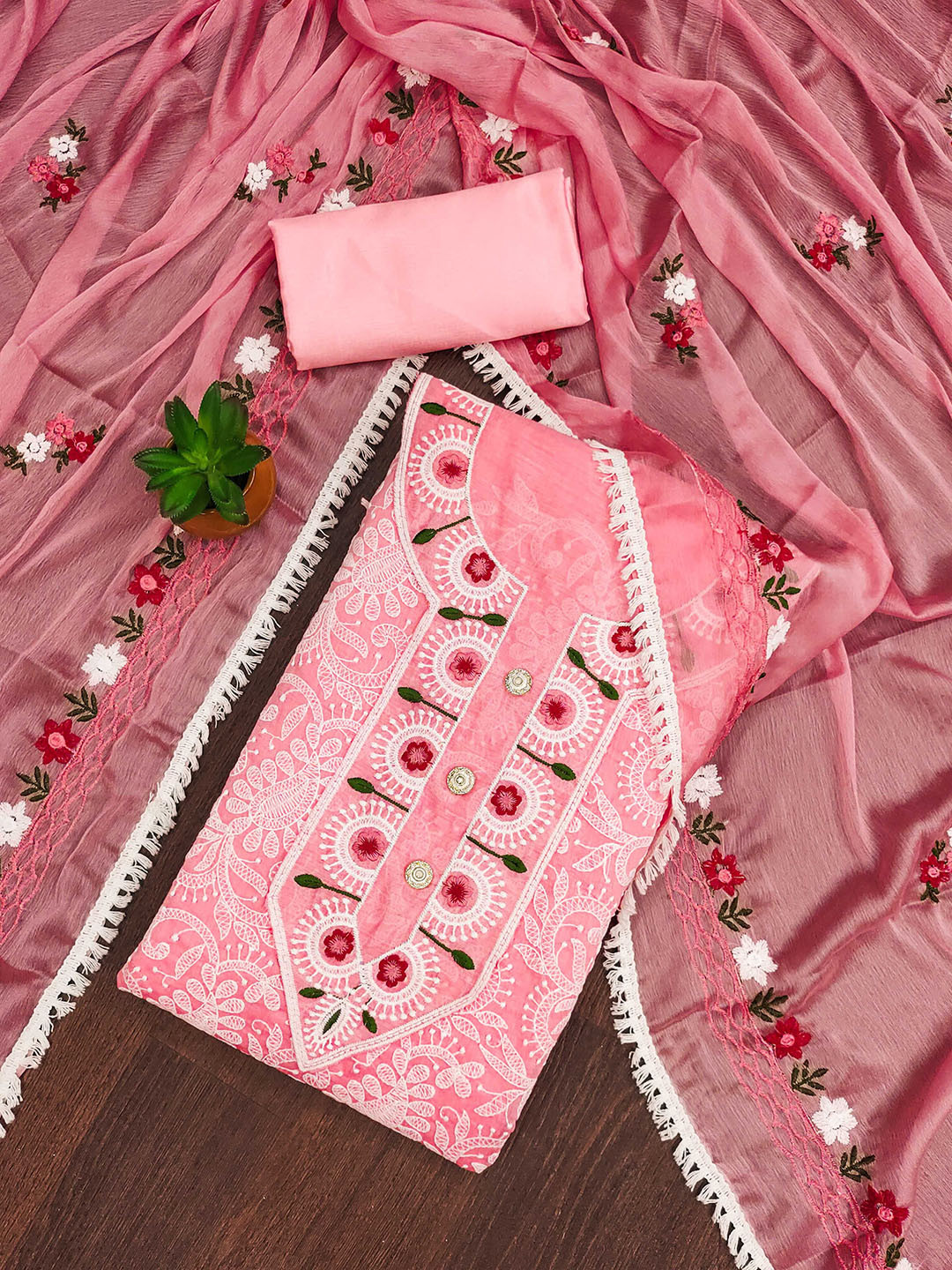 

SHADOW & SAINING Embroidered Unstitched Dress Material, Pink