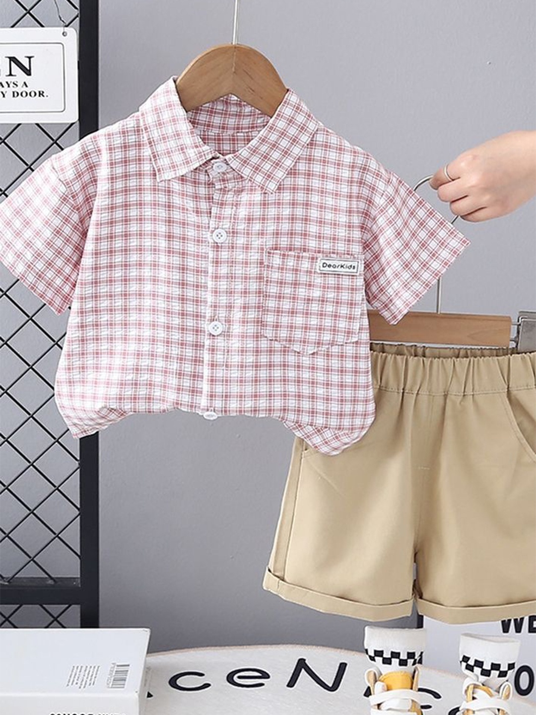 

LULU & SKY Boys Checked Shirt with Shorts, Pink