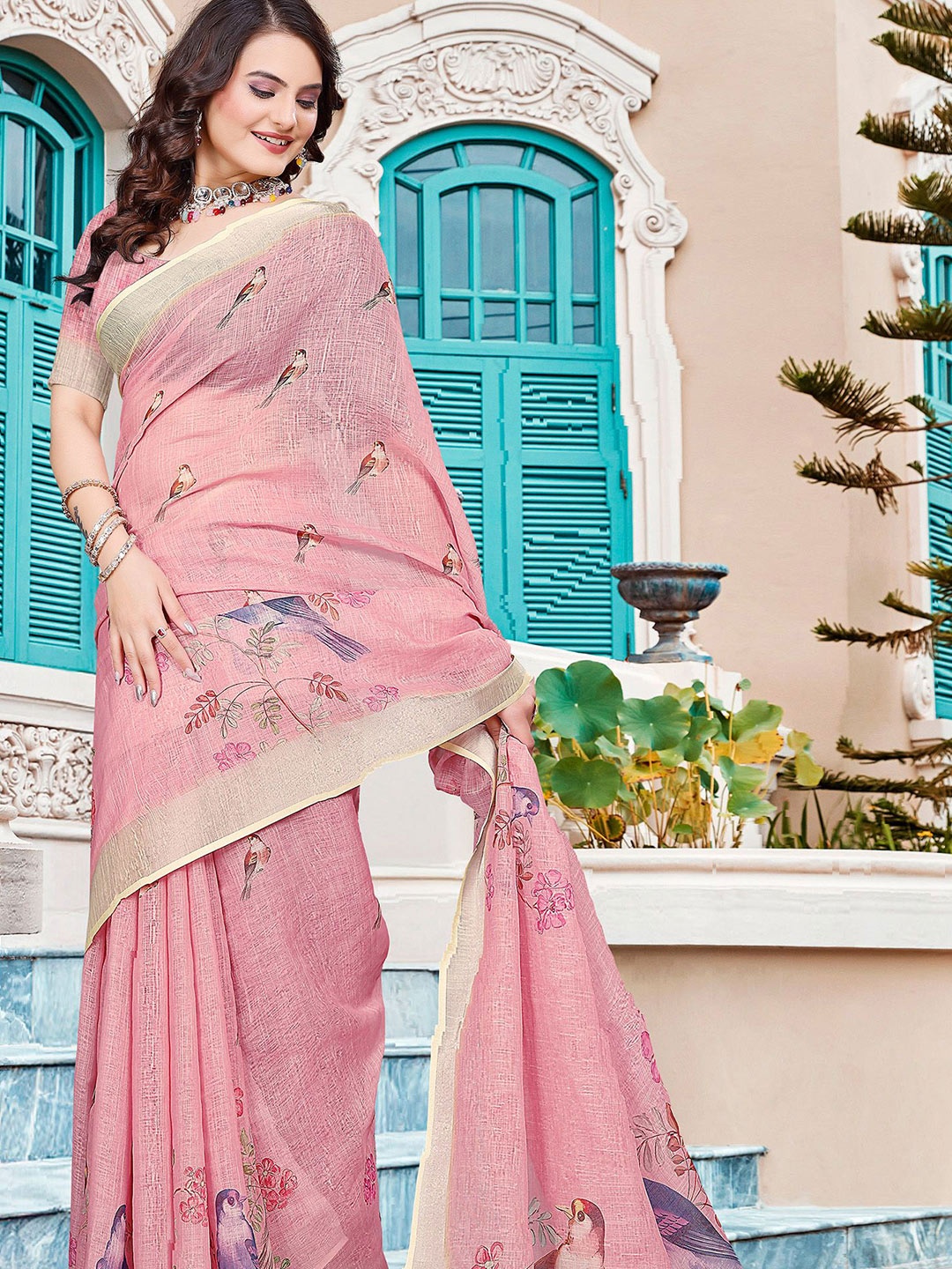 

Anouk Floral Linen Blend Saree, Pink