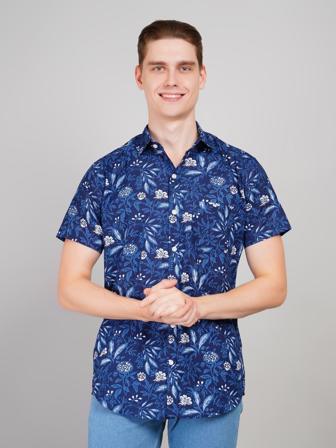 

Le Mec Men Floral Opaque Printed Casual Shirt, Navy blue
