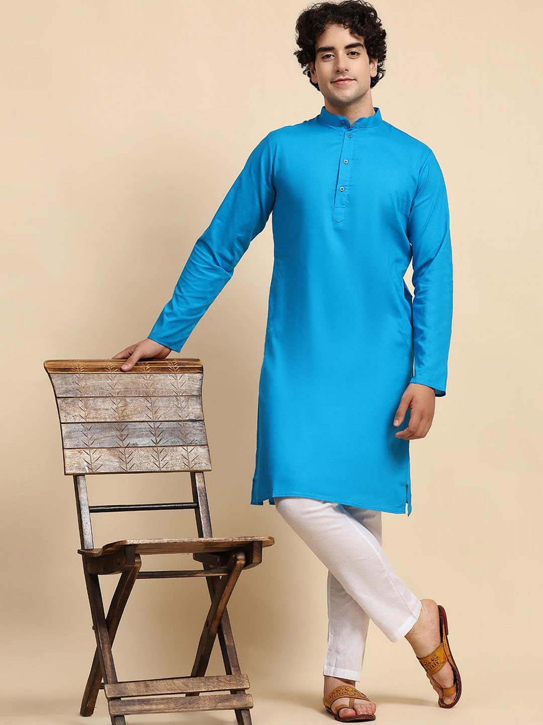 

SKAVIJ Men Regular Pure Cotton Kurta with Pyjamas, Turquoise blue