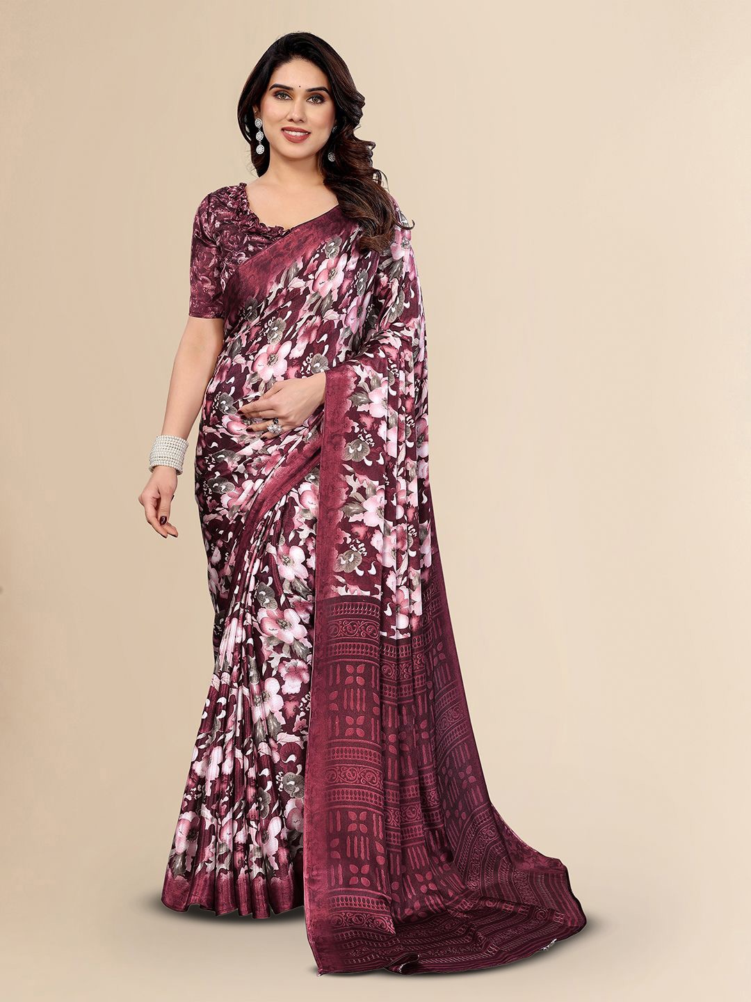 

Moda Rapido Floral Silk Blend Saree, Maroon