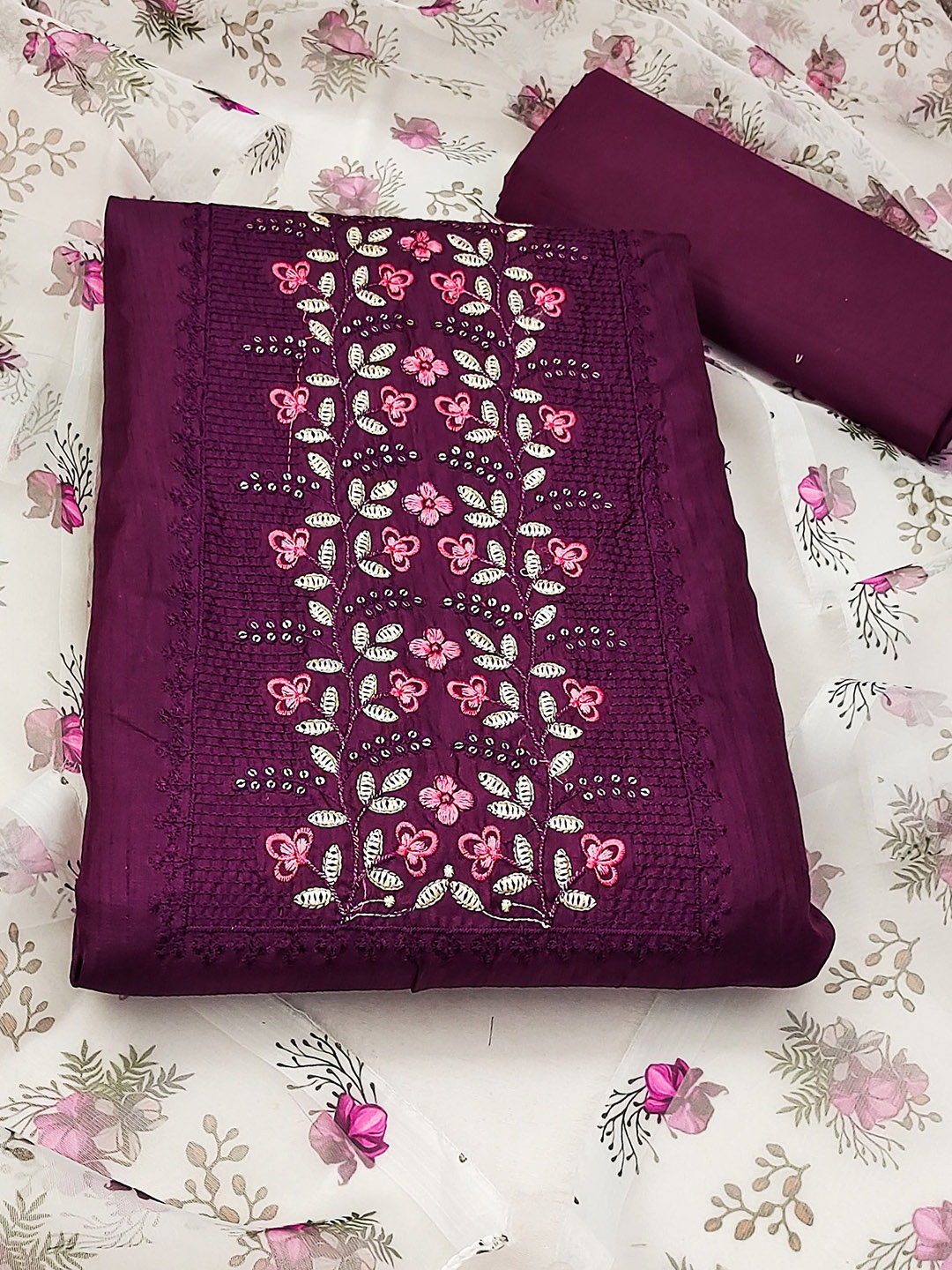 

SHADOW & SAINING Embroidered Pure Cotton Unstitched Dress Material, Magenta