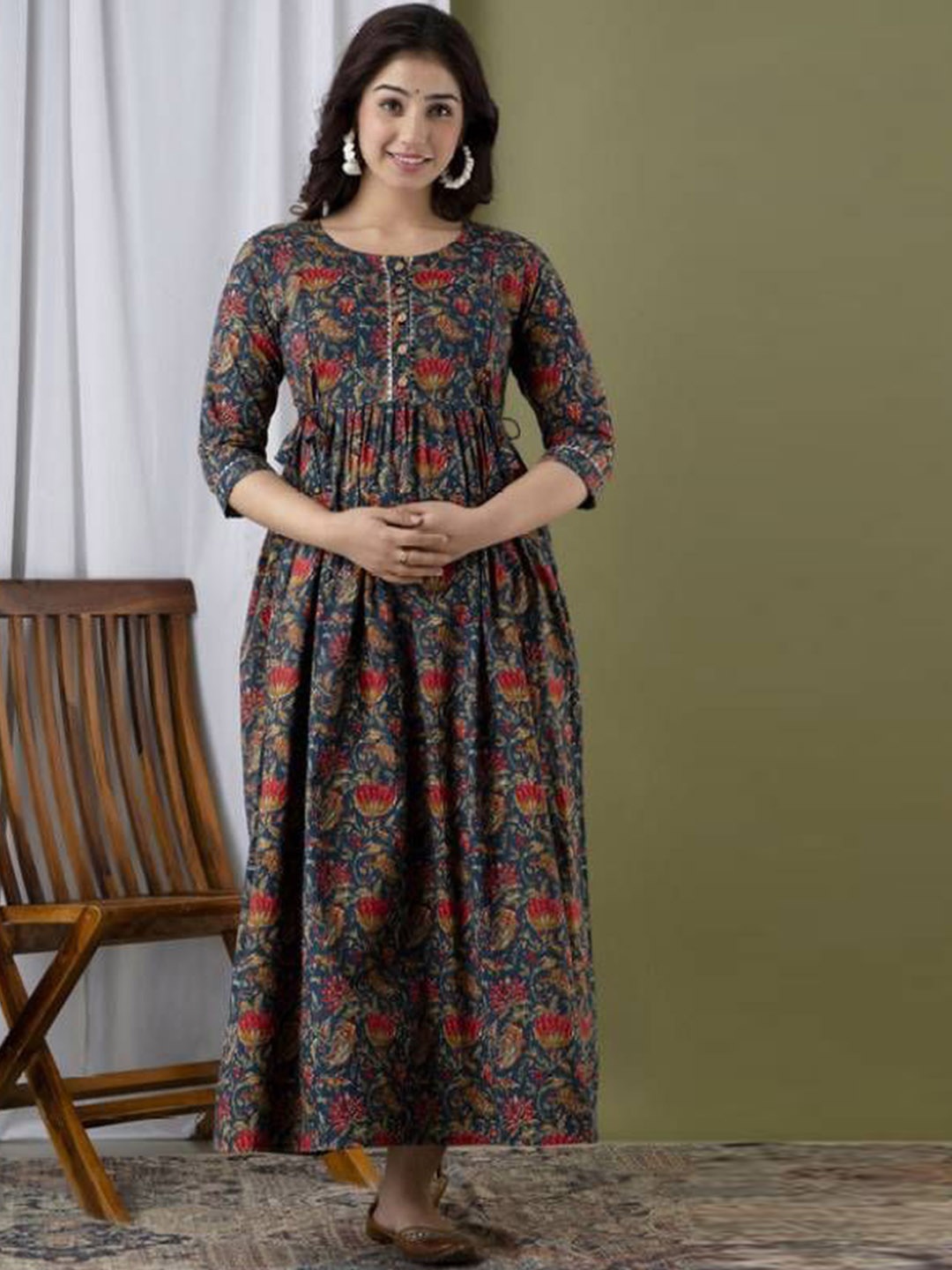 

Moda Rapido Women Floral Printed Thread Work Anarkali Kurta, Multi