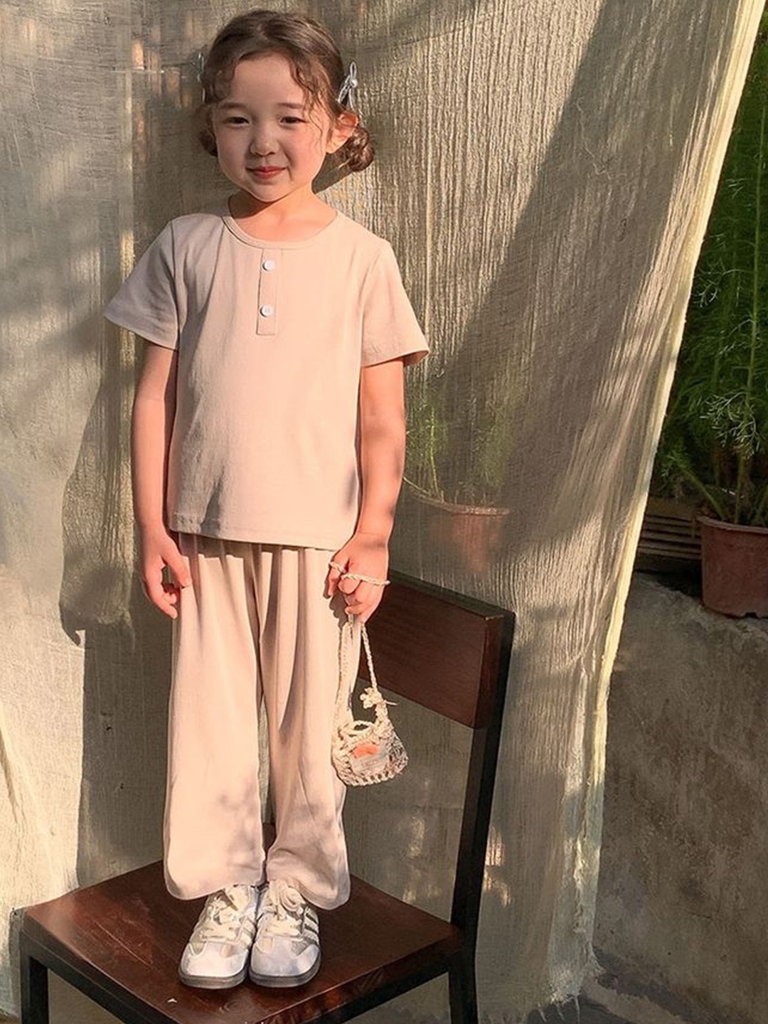 

LULU & SKY Girls Top with Trousers, Khaki