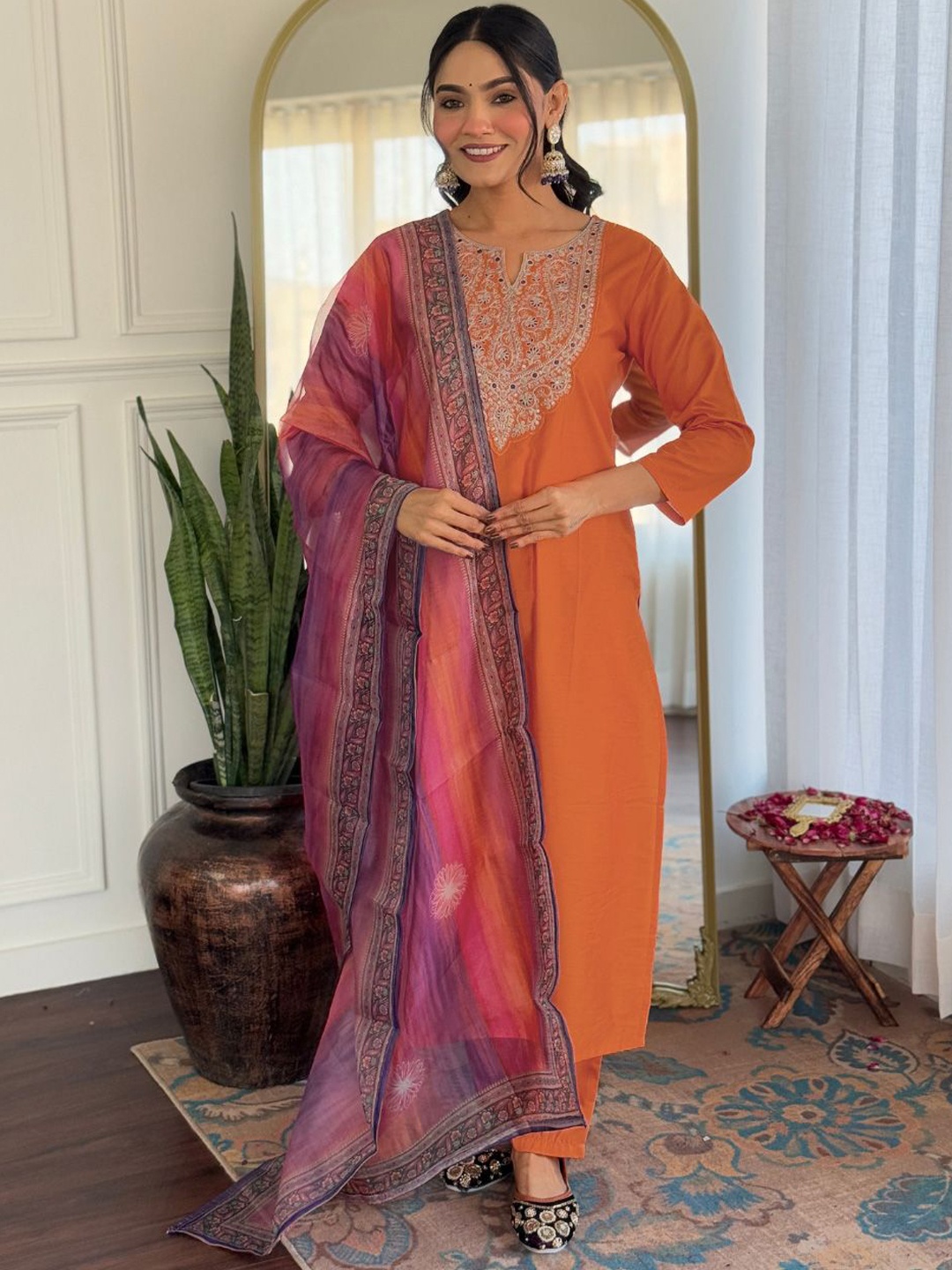 

Navlik Women Ethnic Motifs Embroidered Regular Thread Work Kurta with Trousers & With Dupatta, Orange