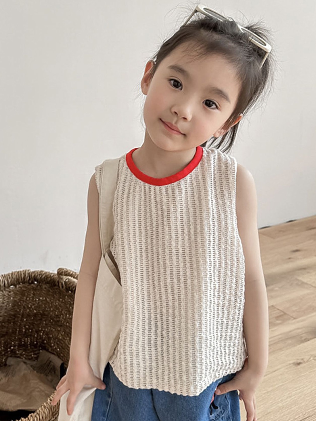 

LULU & SKY Top, Beige