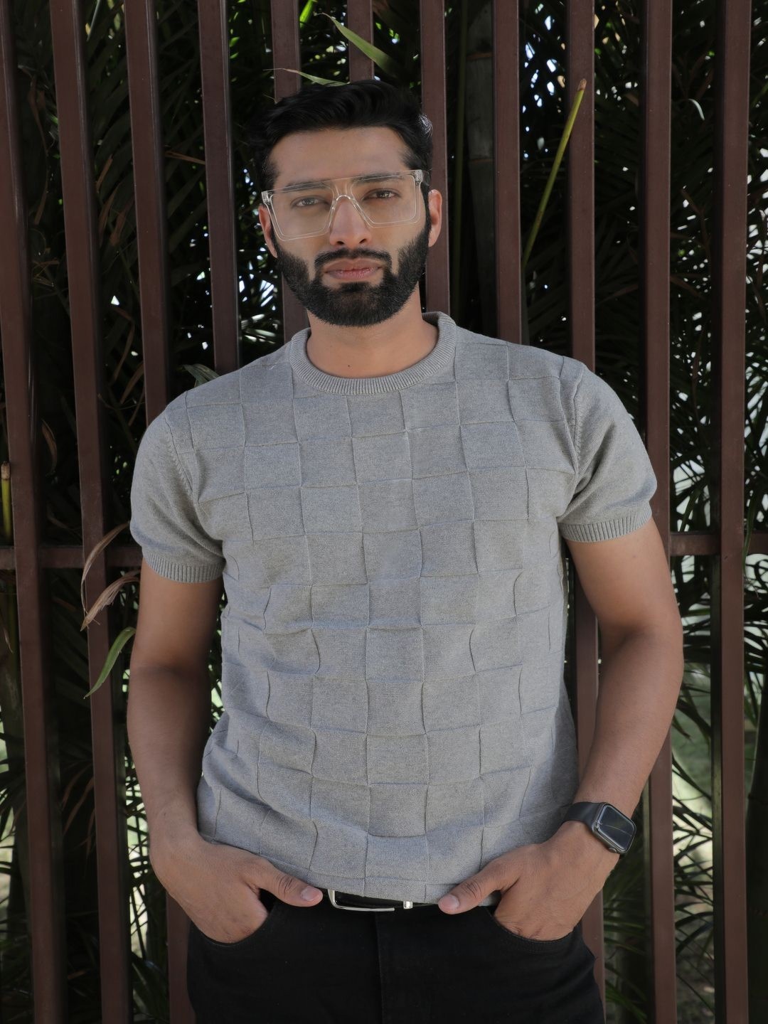 

Vogue93 Men Round Neck Textured Knitted T-shirt, Grey