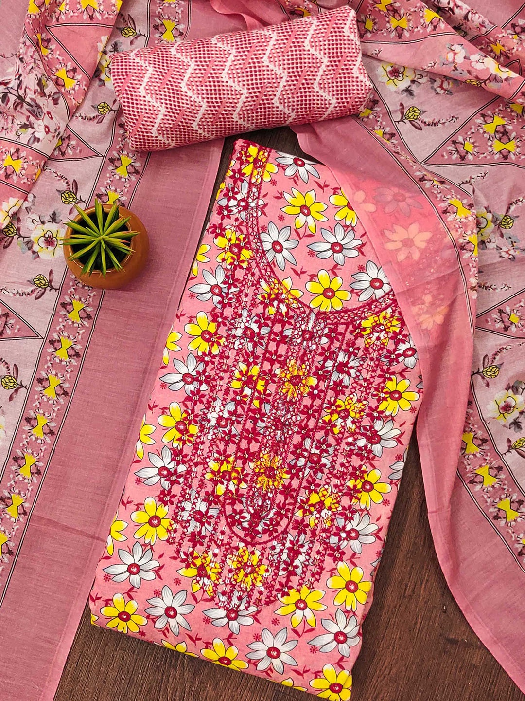 

SHADOW & SAINING Embroidered Pure Cotton Unstitched Dress Material, Pink