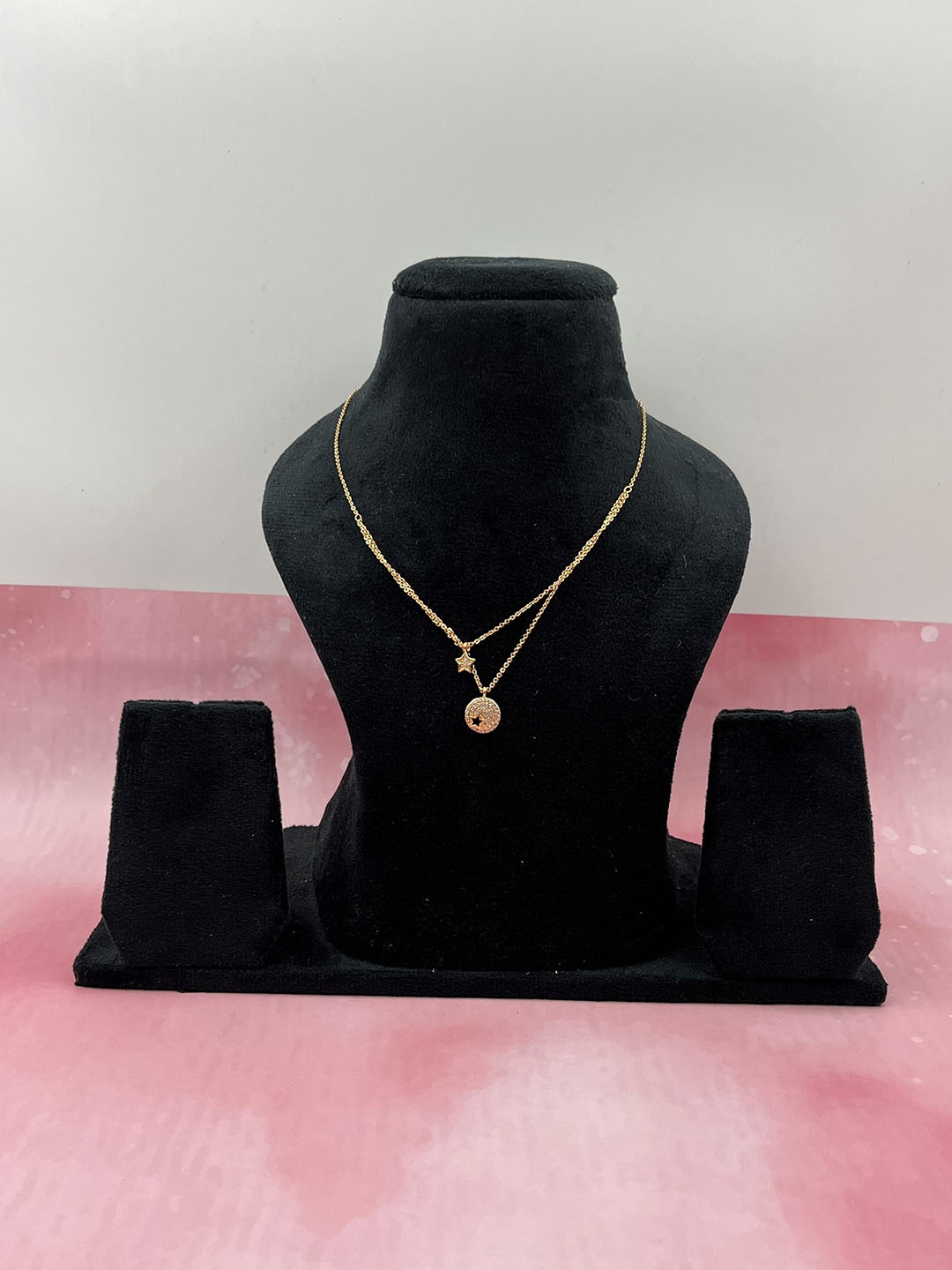 

DRAMATIC EFFECT Gold-Plated Stone-Studded Necklace