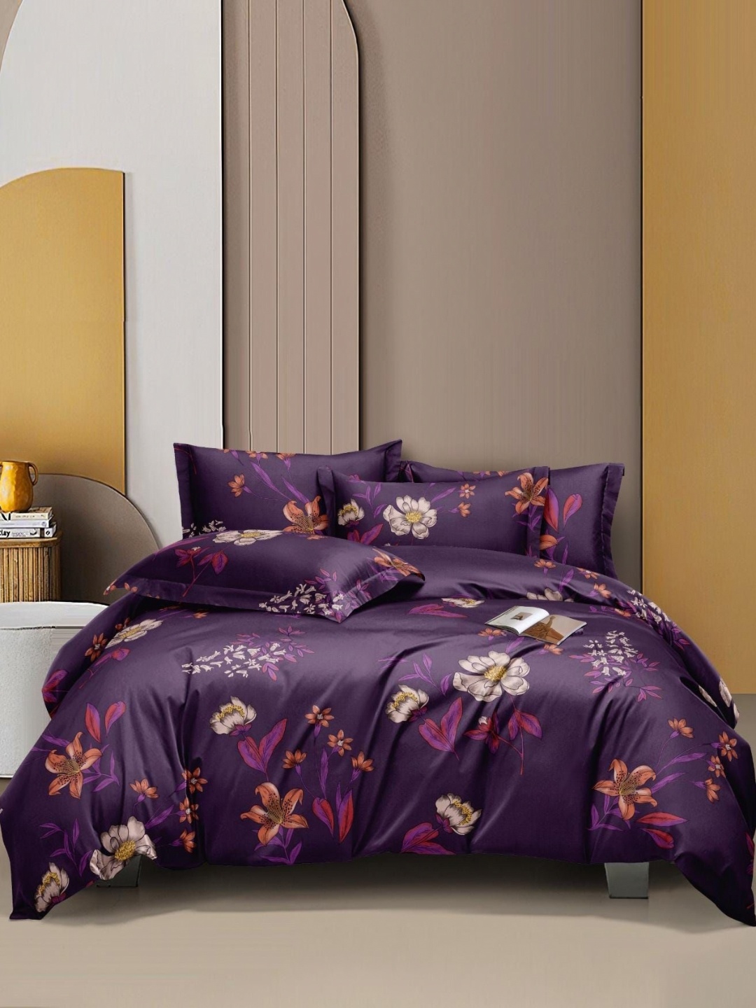 

Aura Purple 180 TC King Bedsheet with 2 Pillow Covers