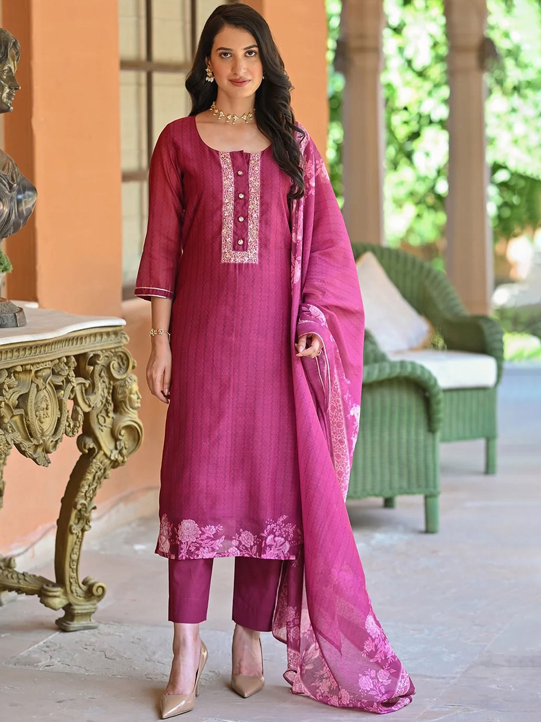 

Ekta Textiles Women Embroidered Regular Thread Work Kurta with Pyjamas & With Dupatta, Pink