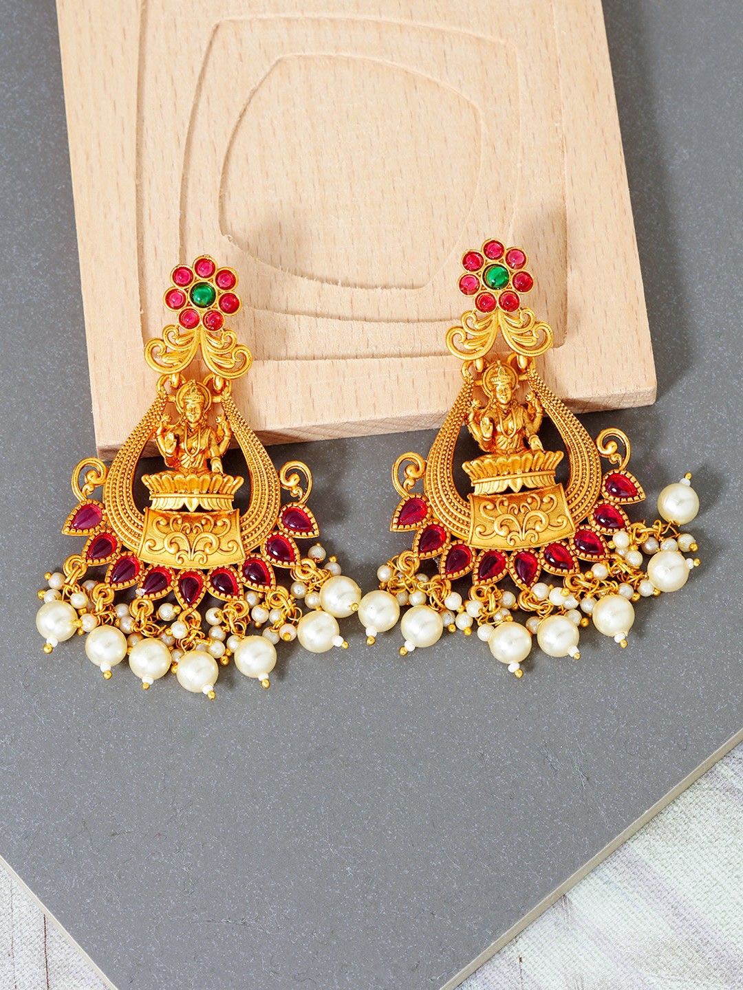 

Anouk Contemporary Drop Earrings, Gold
