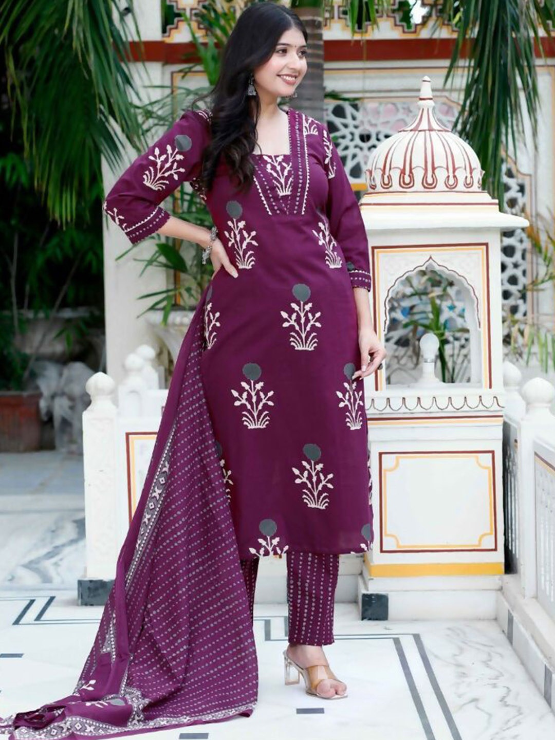 

PMD Fashion Women Printed Regular Kurta with Trousers & With Dupatta, Purple