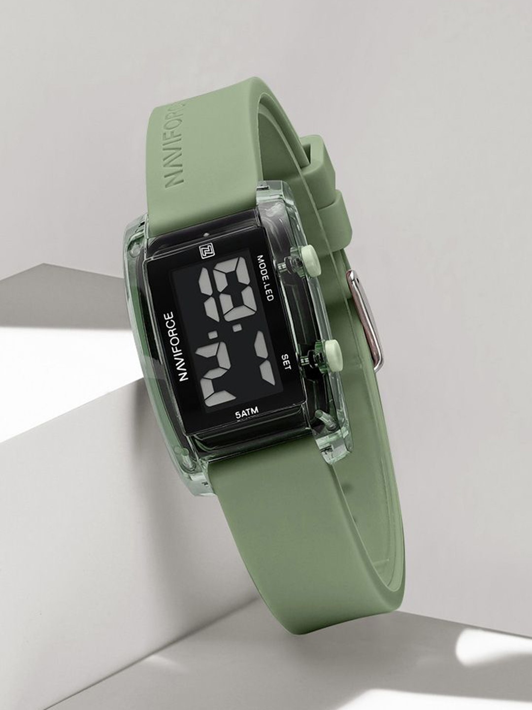 

Naviforce Women Embellished Dial & Straps Digital Watch NF7118_GN GN, Green