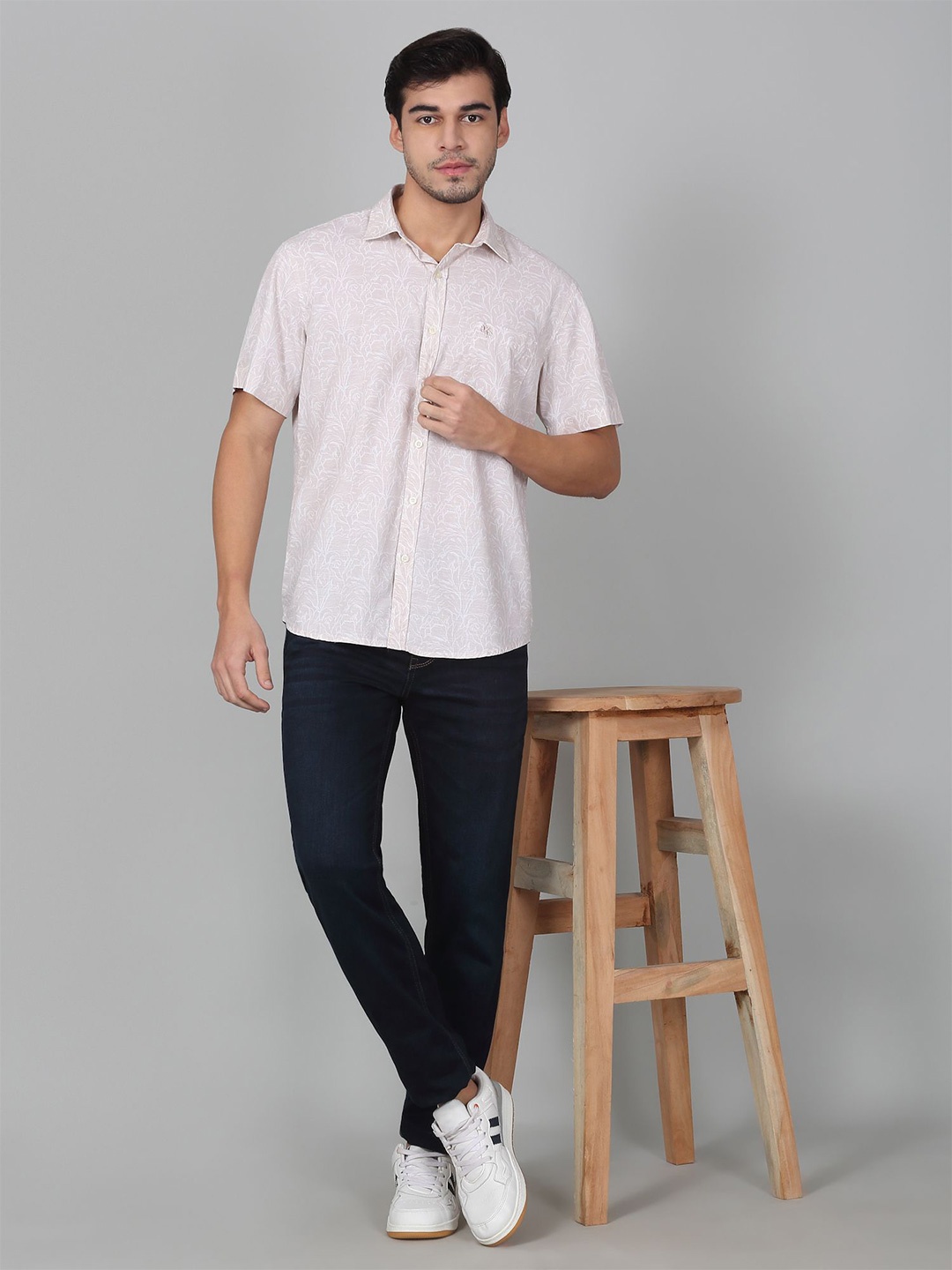 

Cantabil Men Original Floral Opaque Printed Casual Shirt, Beige