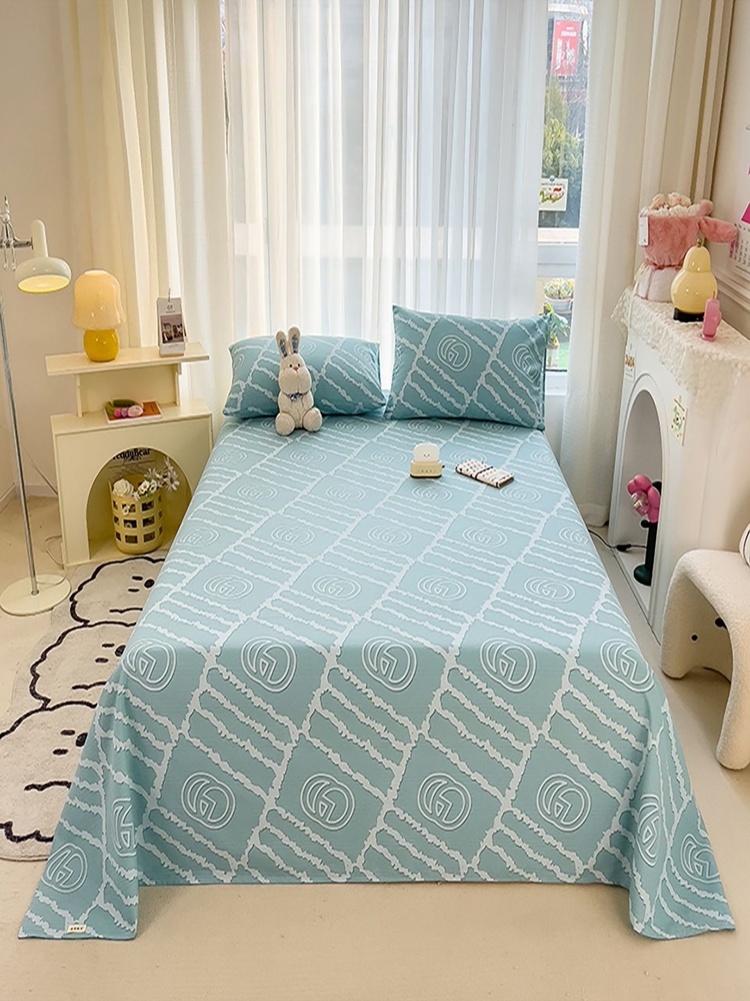 

JC HOME Blue & White Geometric 140 TC King Bedsheet with 2 Pillow Covers