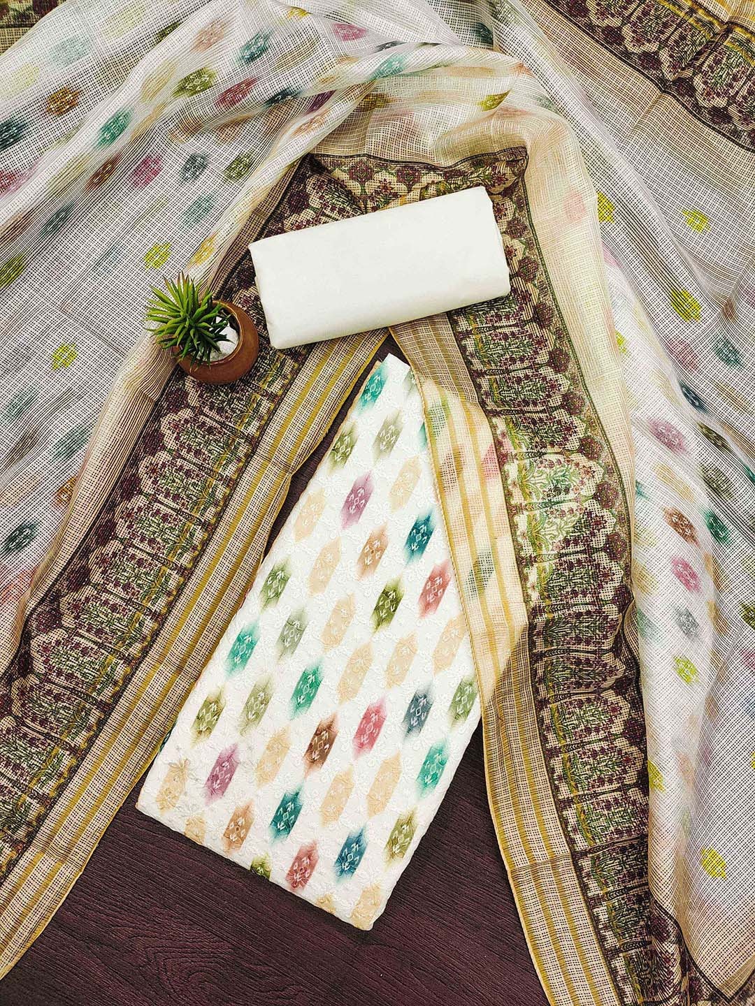 

SHADOW & SAINING Printed Unstitched Dress Material, White