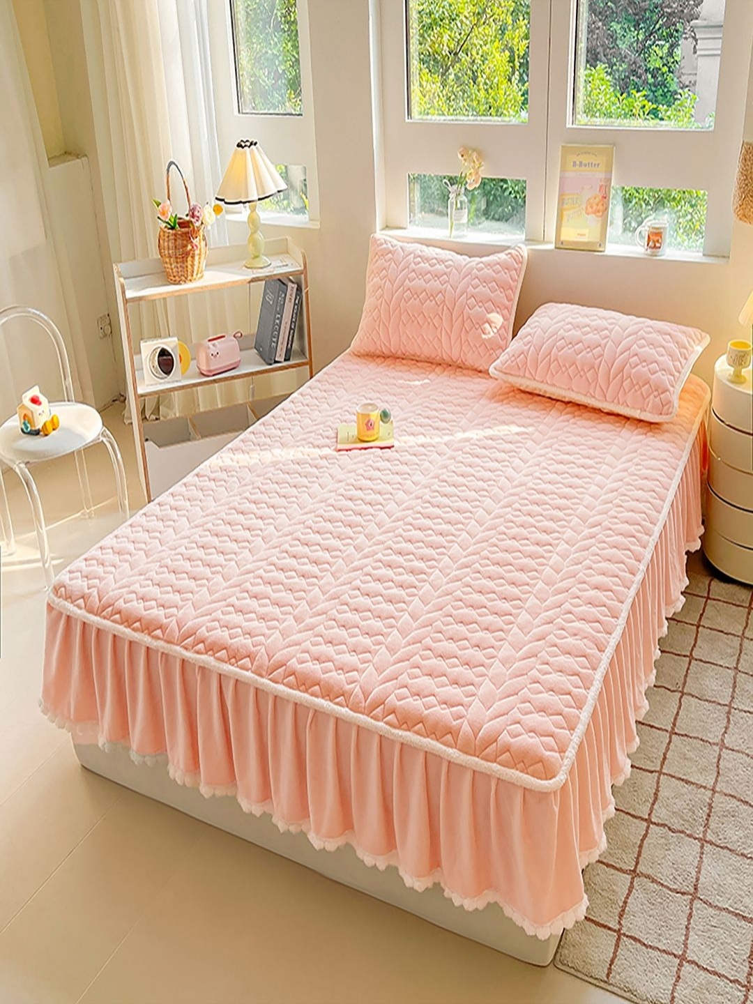 

JC HOME Pink Geometric 160 TC Queen Bedsheet with 2 Pillow Covers