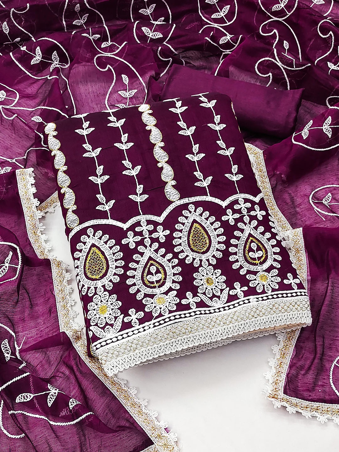 

SHADOW & SAINING Embroidered Unstitched Dress Material, Magenta