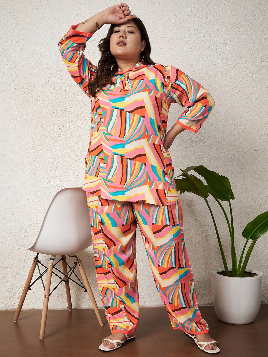 

AUSTIVO Printed Polo Collar Top With Trousers Co-Ords Set, Pink