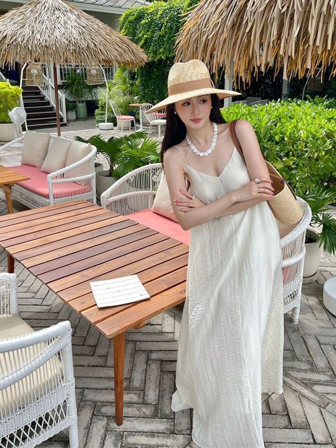 

LULU & SKY Sheath Dress, Off white