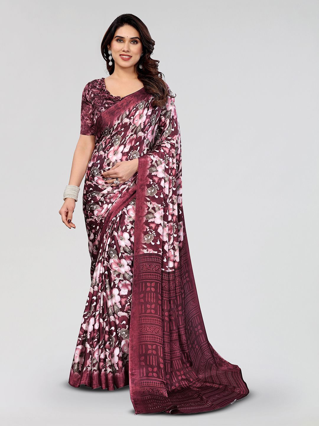 

Moda Rapido Floral Silk Blend Saree, Maroon