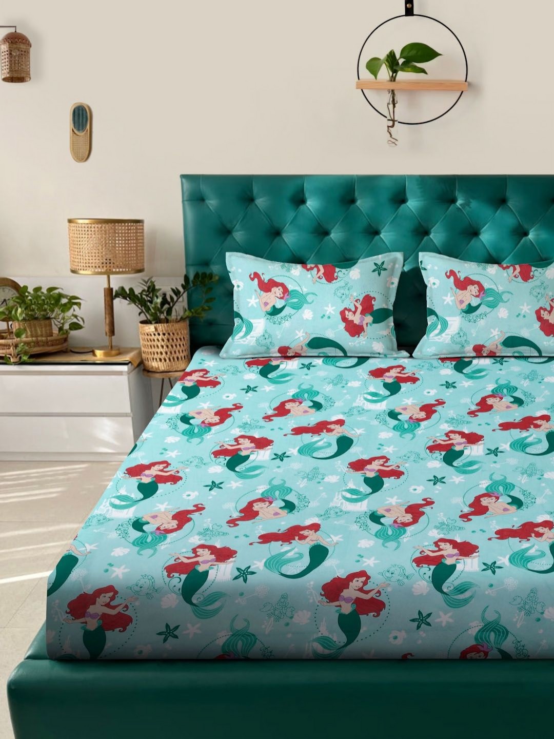 

Myntra Elegant Homes Turquoise Blue & Red Cartoon Characters 400 TC King Bedsheet with 2 Pillow Covers