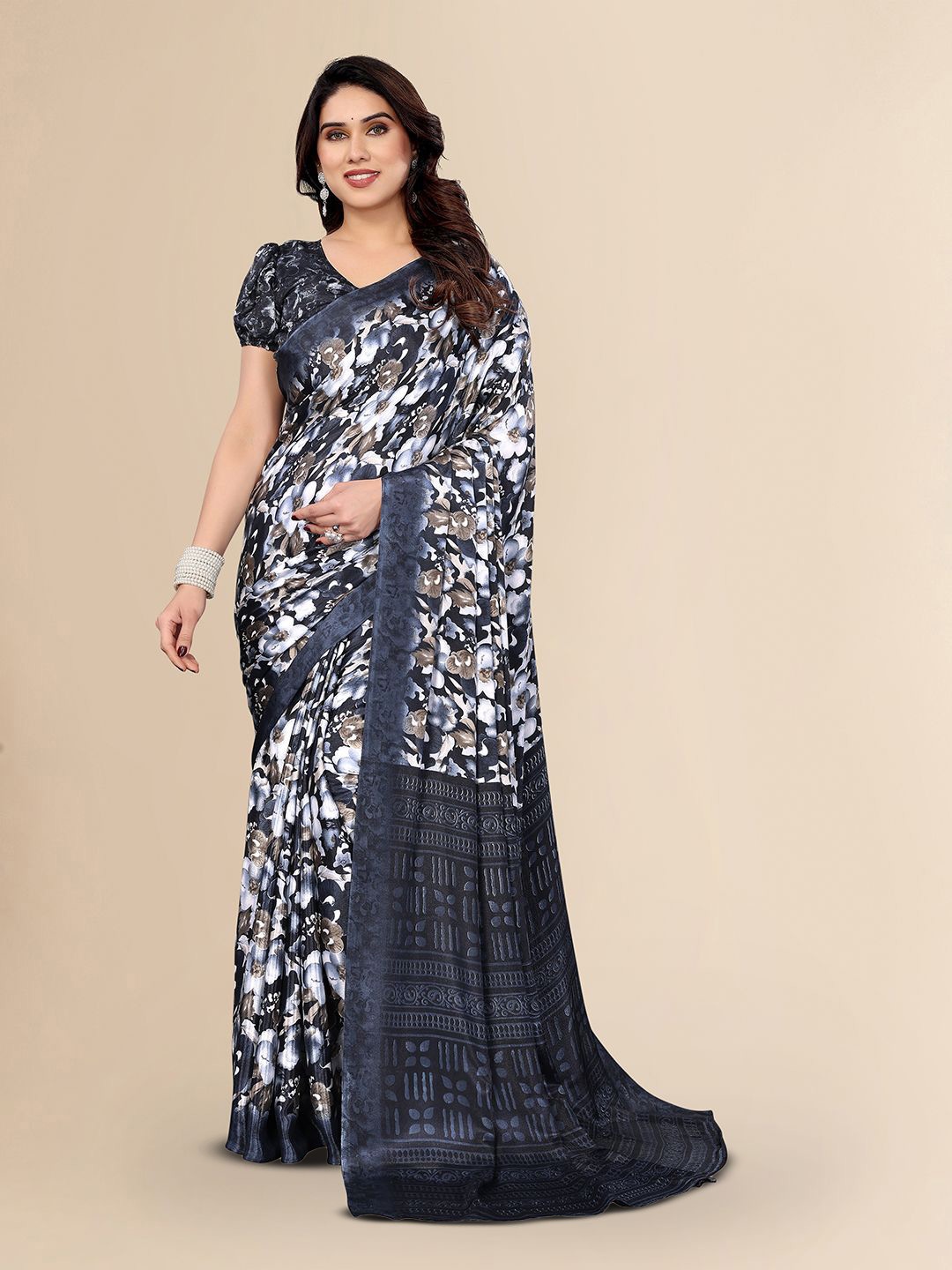 

Moda Rapido Floral Silk Blend Saree, Grey